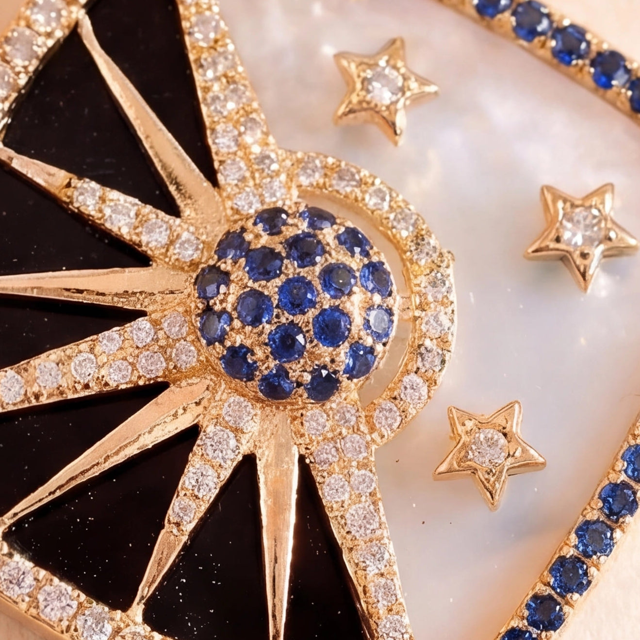 Sun N Moon Pendant (Blue Sapphire) (14k Gold)