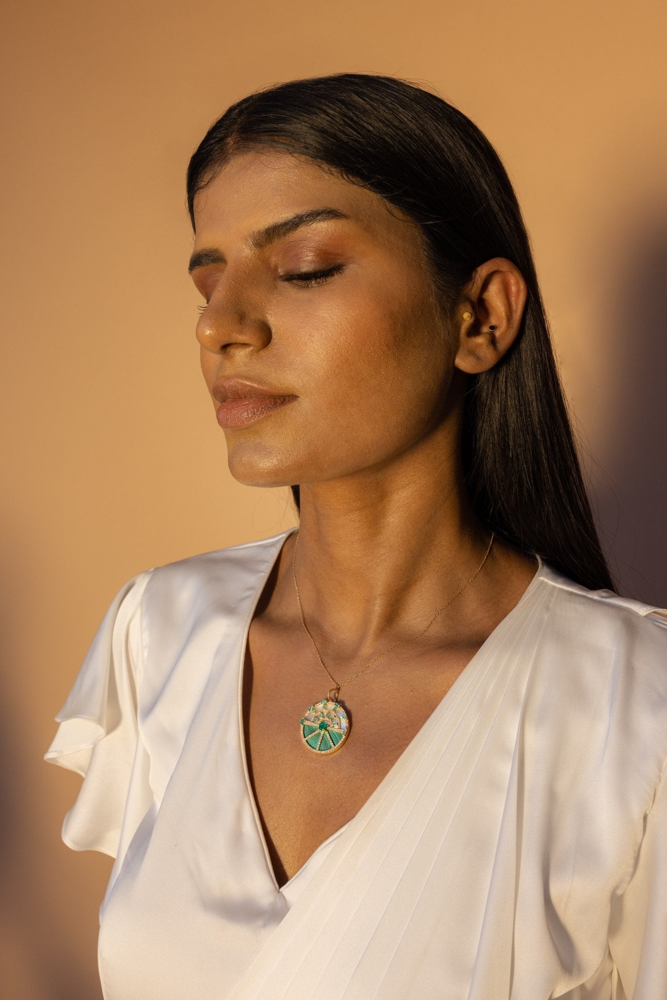 gold pendant for girls