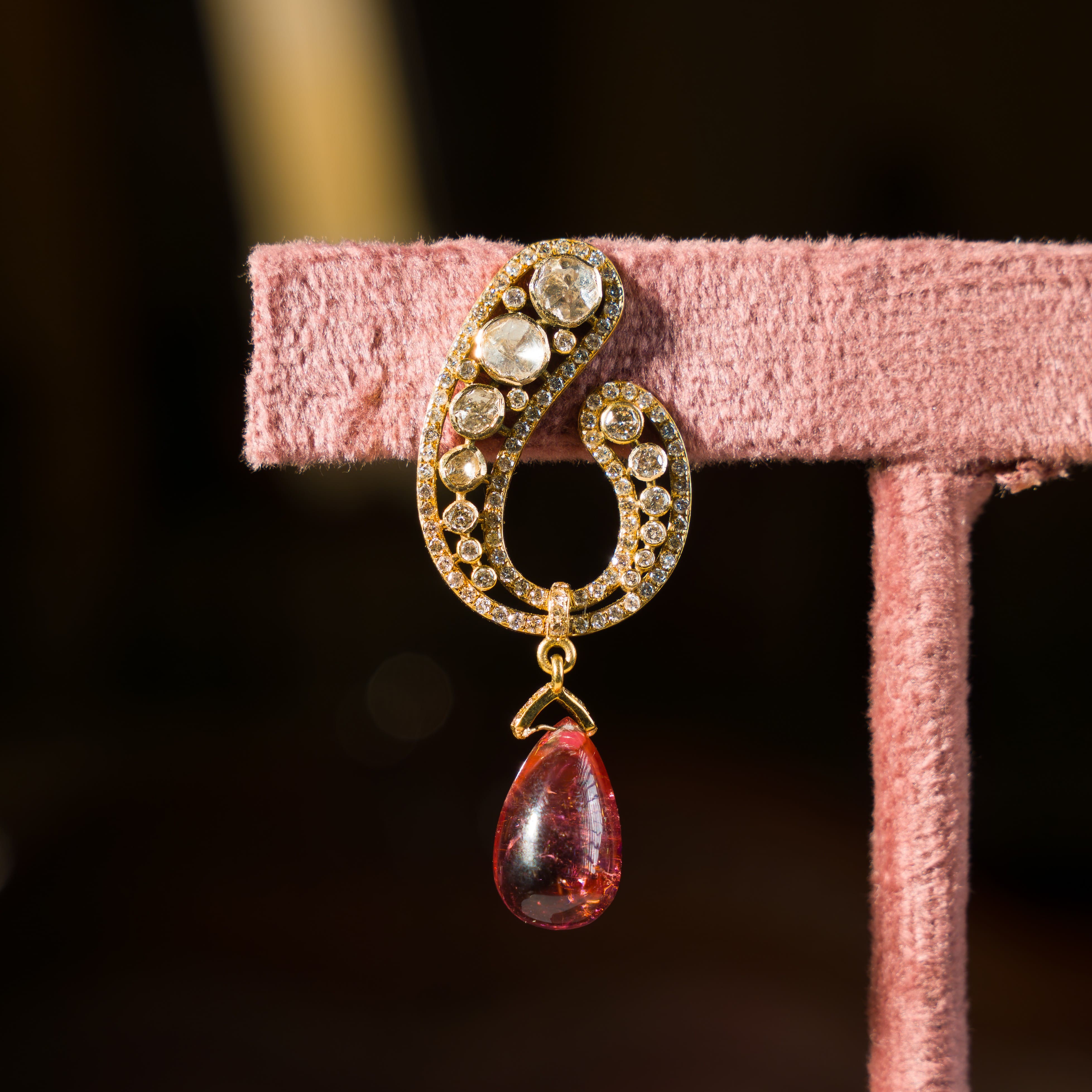 Sèra Contemporary Earrings