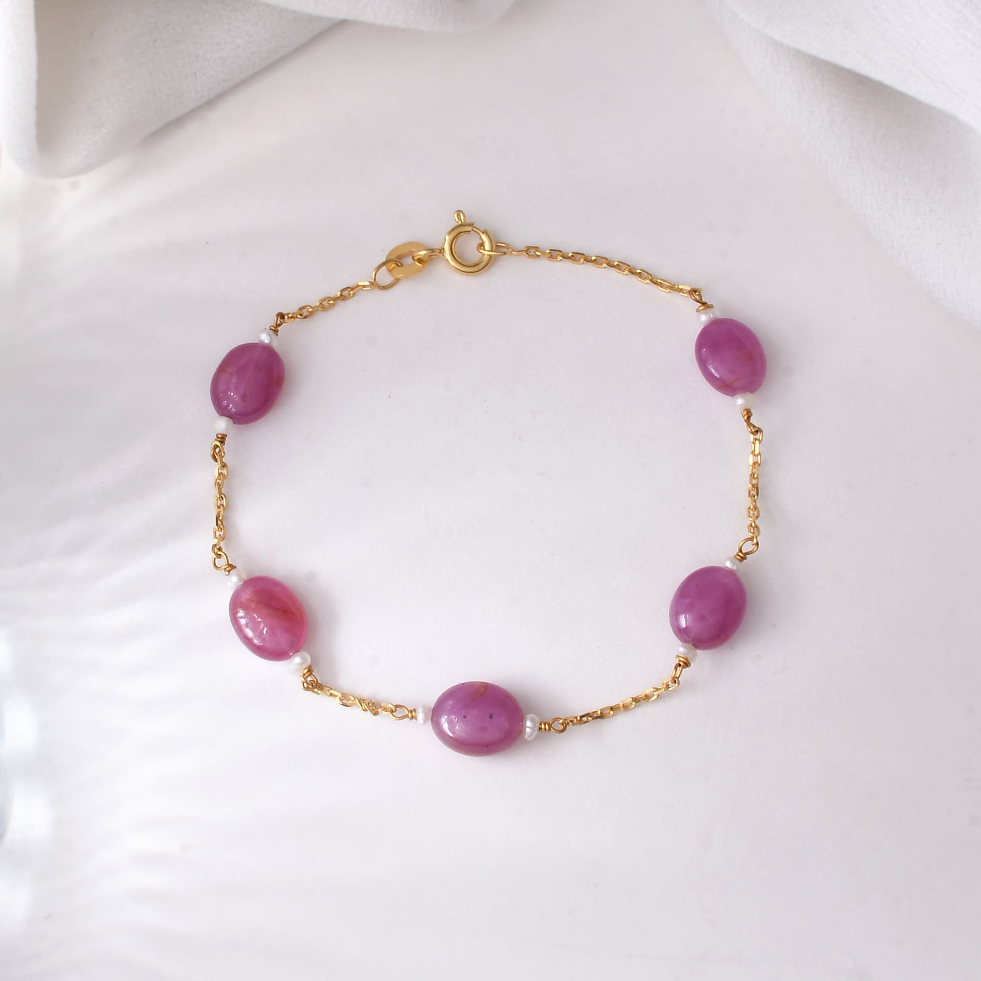Ruby Bracelet with Small Pearls (22k) (7 inches)